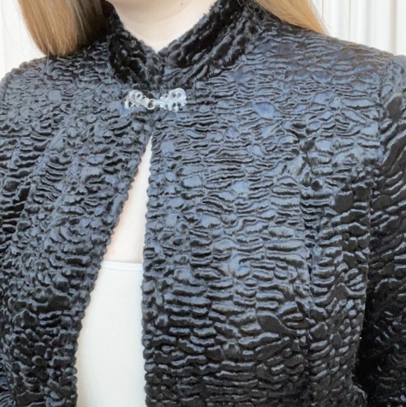 Koret black faux Persian lamb fur cape coat size medium *AH1 - Picture 7 of 8